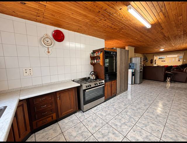 3 BEDROOM HOUSE FOR SALE IN KOOKRUS